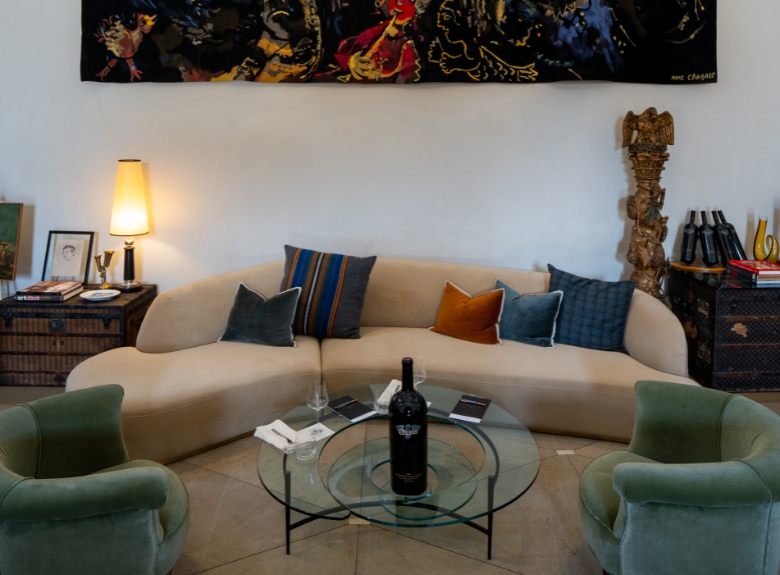 MH-Chagall-Main-Sofa